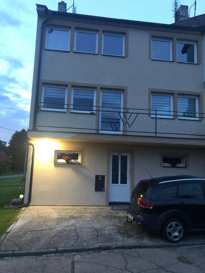 W Apartman 2 Teplice nad Metují Eksteriør billede